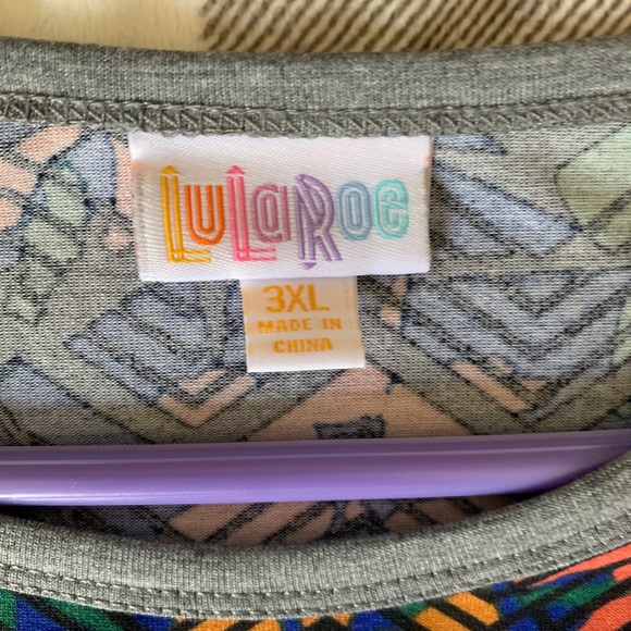Lularoe Randy - Picture 2 of 2